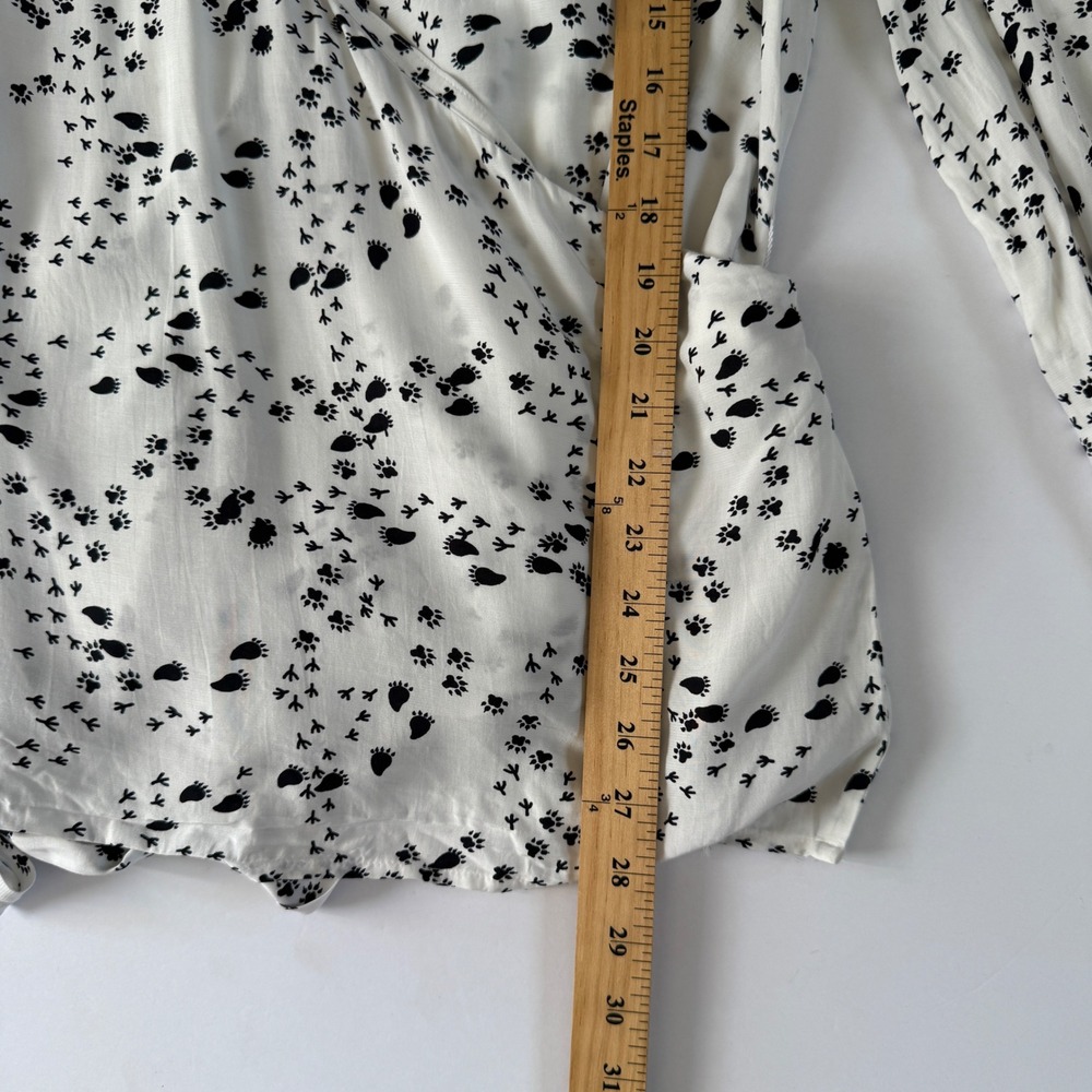 ModCloth Womens Wrap Blouse Paw Print Long Sleeve Tie Waist Size 2X White - Picture 5 of 11